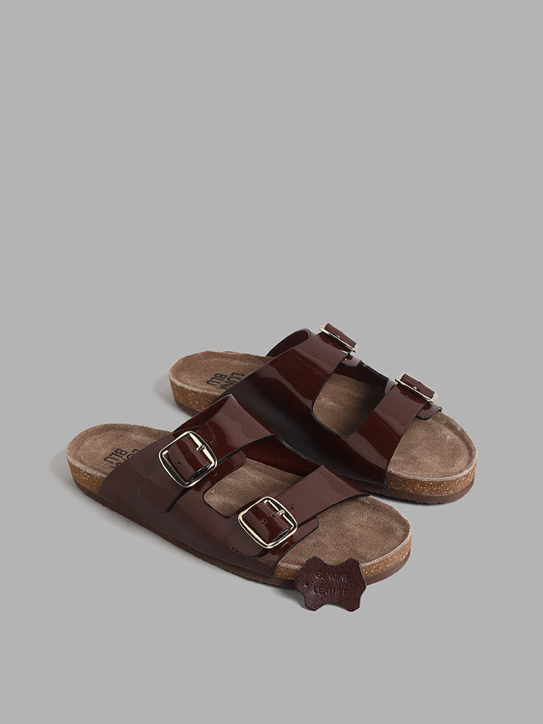 Double buckle best sale sandals mens