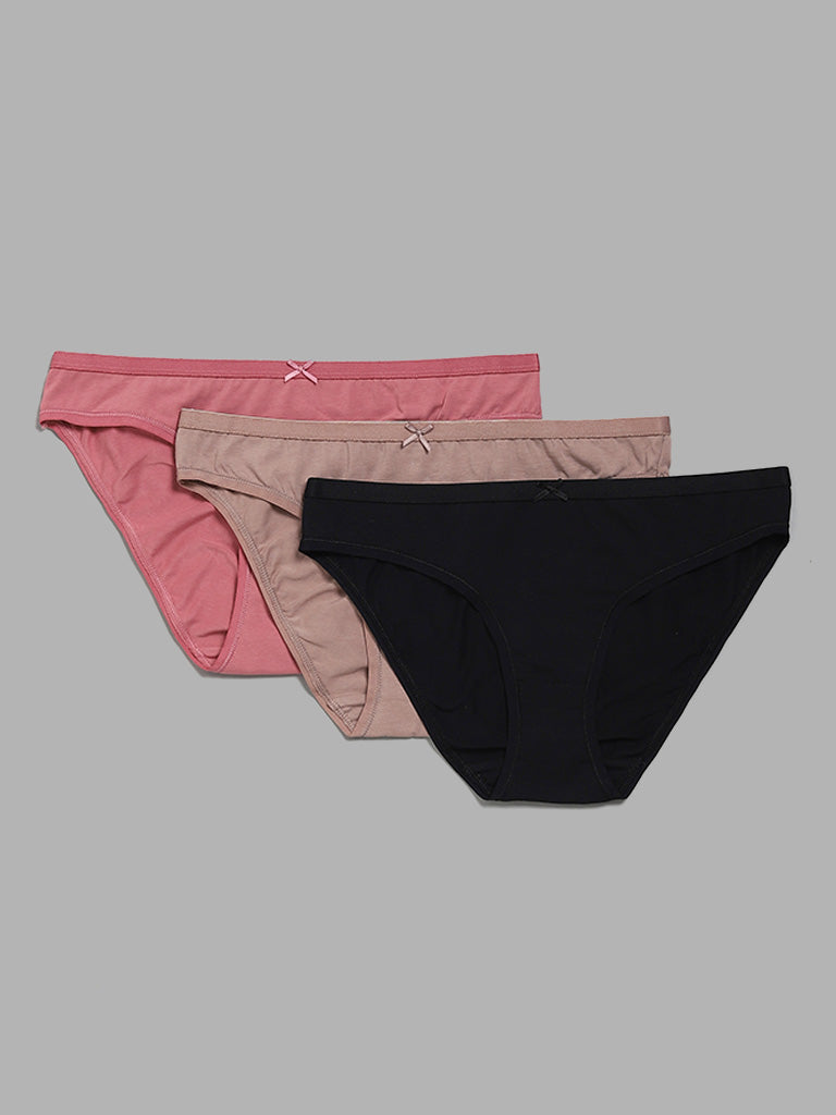 Buy Wunderlove Solid Multicolor Stretchable Bikini Briefs - Pack