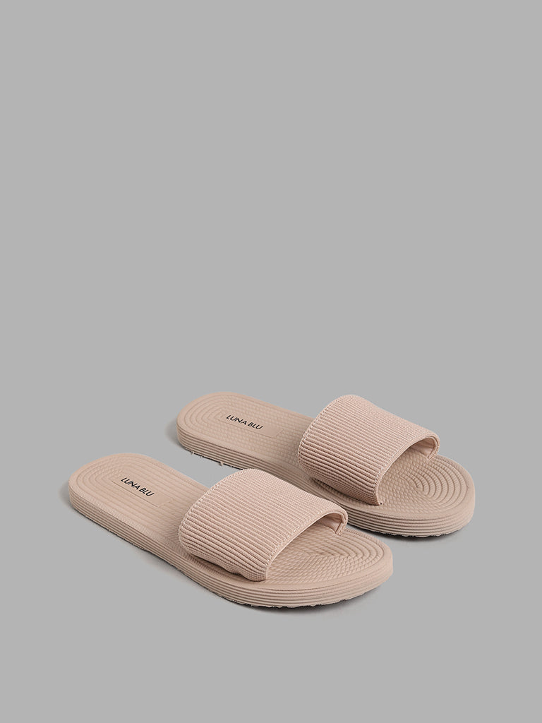 Lunablu slippers on sale