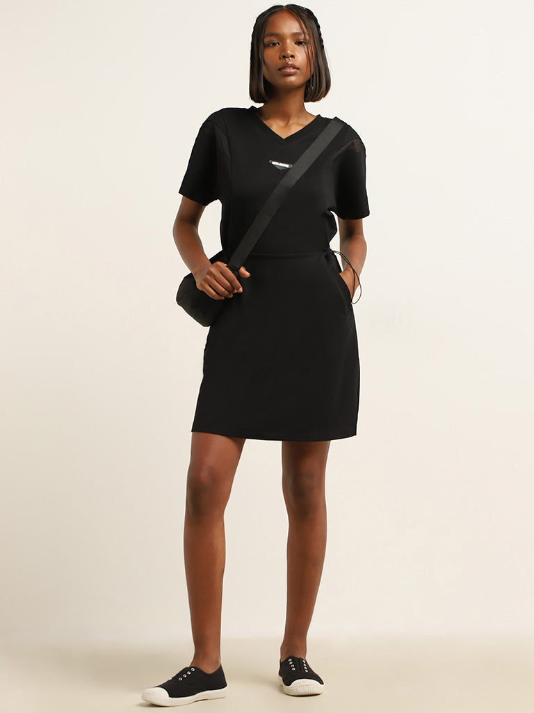 Buy Studiofit Black Straight Dress from Westside