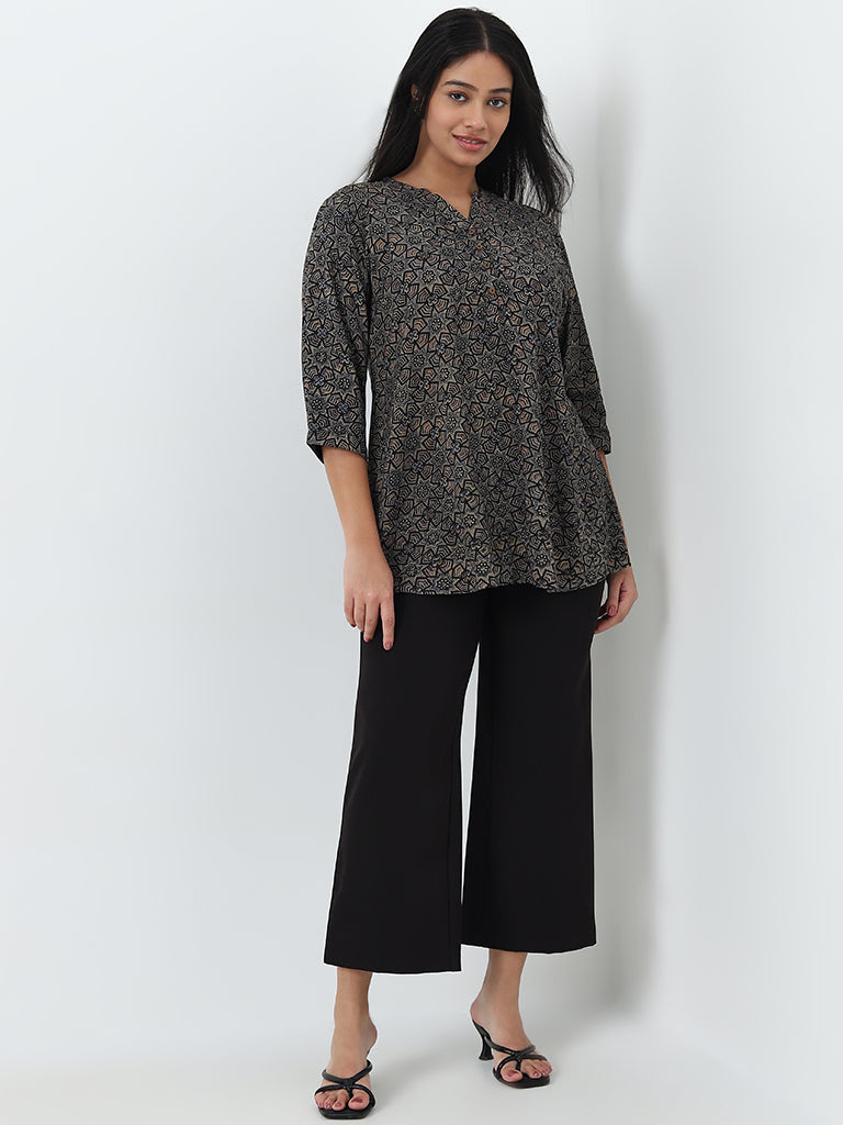 Buy Diza Black Patterned A Line Kurti from Westside