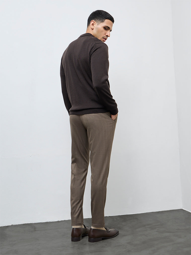 WES Formals Taupe Solid Mid-Rise Slim-Fit Trousers