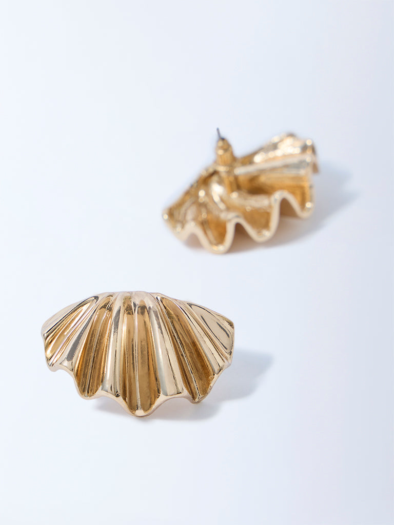 Westside Accessories Gold Wavy Stud Earrings