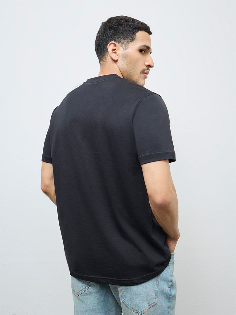 WES Casuals Black Solid Slim-Fit Cotton T-Shirt
