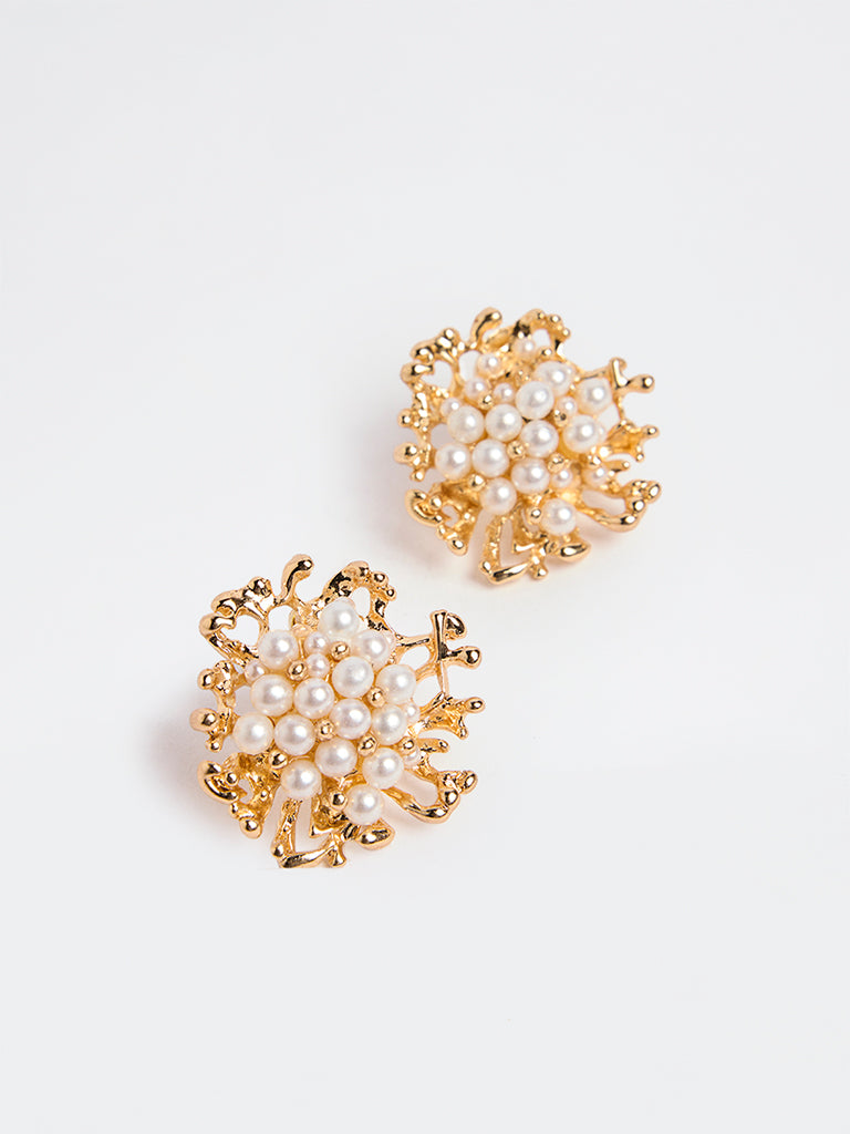 Westside Accessories Gold Pearlescent Cluster Stud Earrings