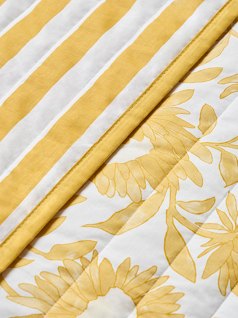 Westside Home Yellow Sunflower Reversible Quilted Single Bed Comforter
