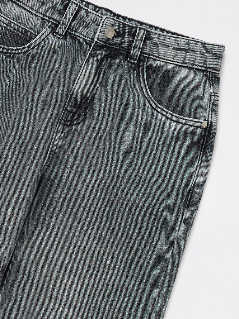 Boys Charcoal Washed Relaxed-Fit Mid-Rise Jeans