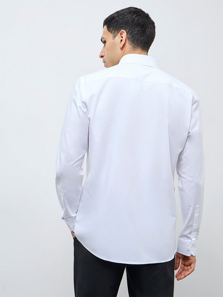 WES Formals White Solid Slim-Fit Cotton Shirt