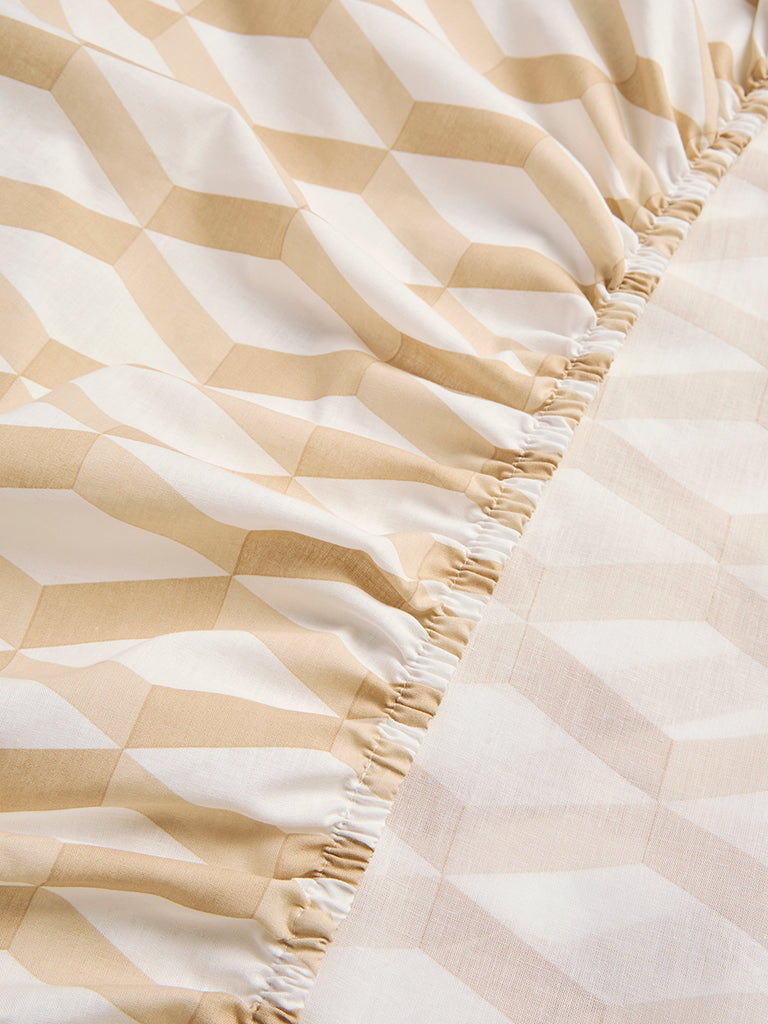 Westside Home Beige Rhombus Printed Fitted Queen Bed Sheet Set