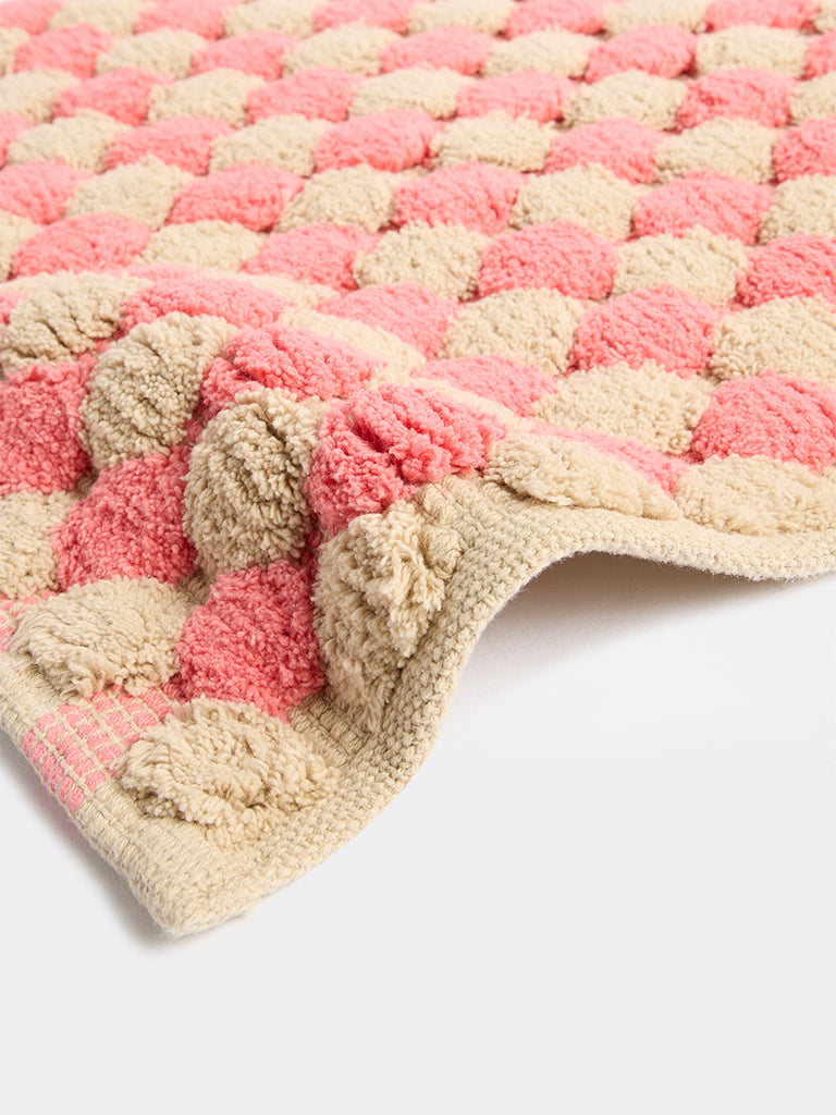 Westside Home Pink Popcorn Textured Bathmat