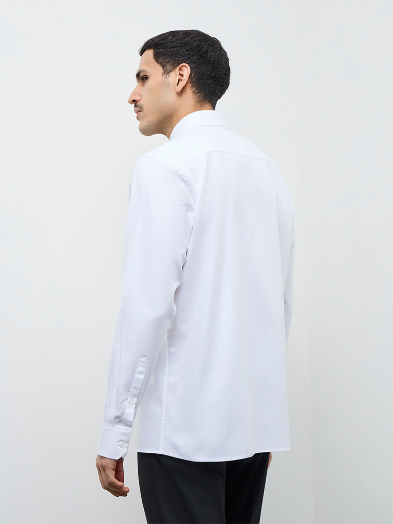 WES Formals White Solid Slim-Fit Cotton Shirt