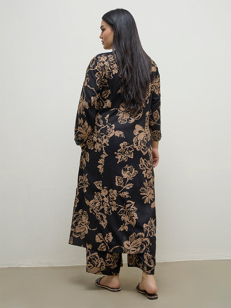 Diza Black Floral Pattern A-Line Kurta