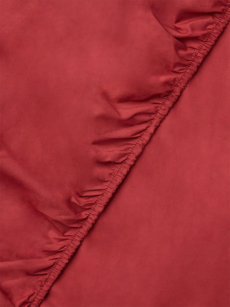 Westside Home Red Solid Fitted King Bed Sheet Set