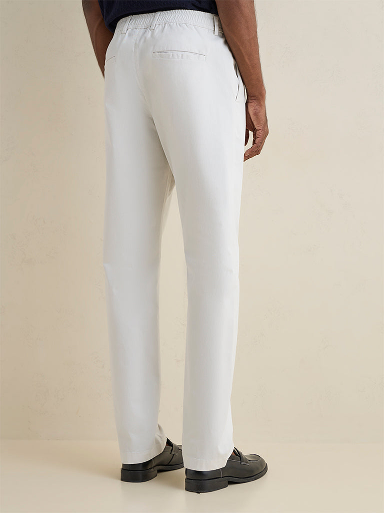 Ascot Off-White Cotton-Blend Relaxed-Fit Mid-Rise Trousers