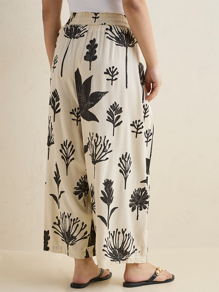 Diza Off-White Botanical Printed Palazzos