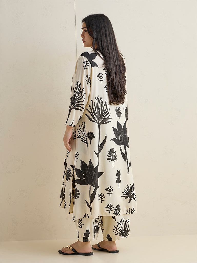 Diza Off-White Floral Printed A-Line Kurta