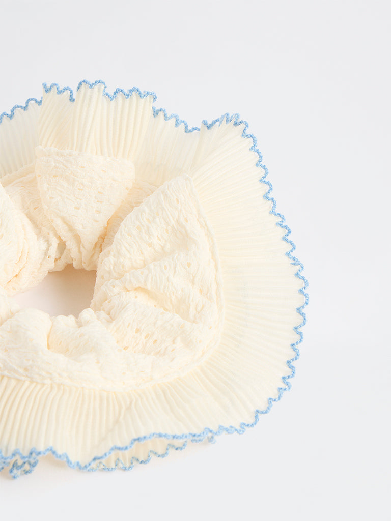 Westside Accessories Off-White Frill Scrunchie