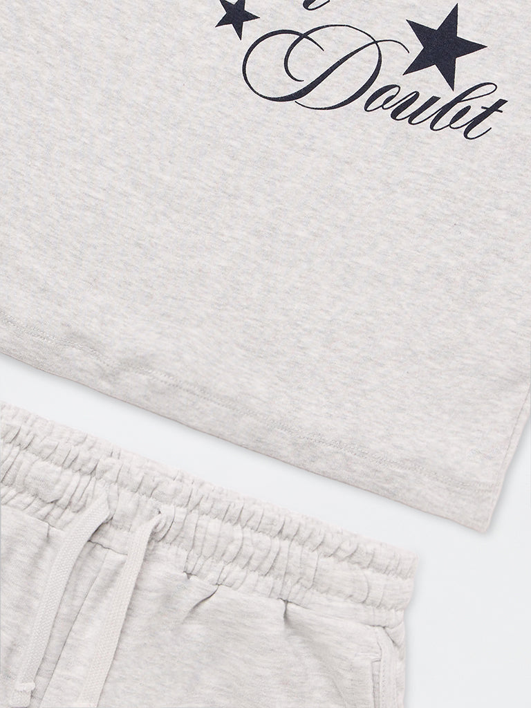 Girls Grey Text Printed Cotton-Blend T-Shirt and Shorts Set