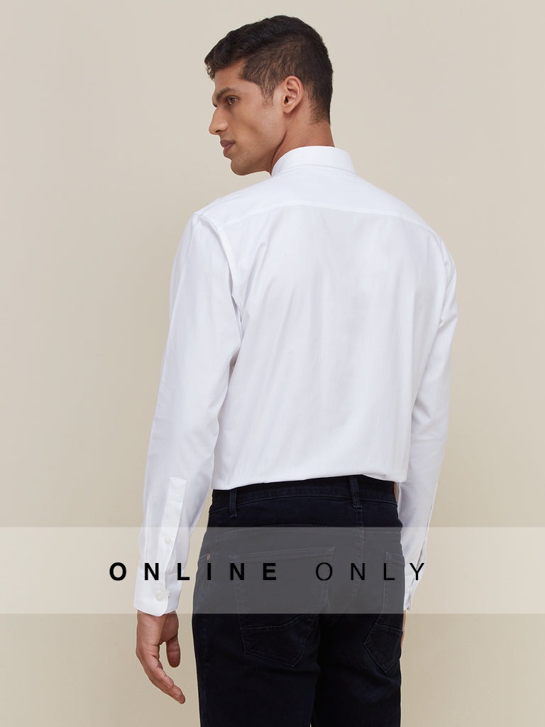Ascot Luxury White Solid Relaxed Fit Shirt | Luxury White Solid Relaxed Fit Shirt for men back view - Westside