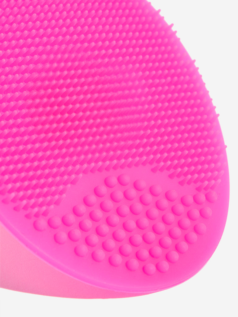 Studiowest Pink Brush Cleaning Pad