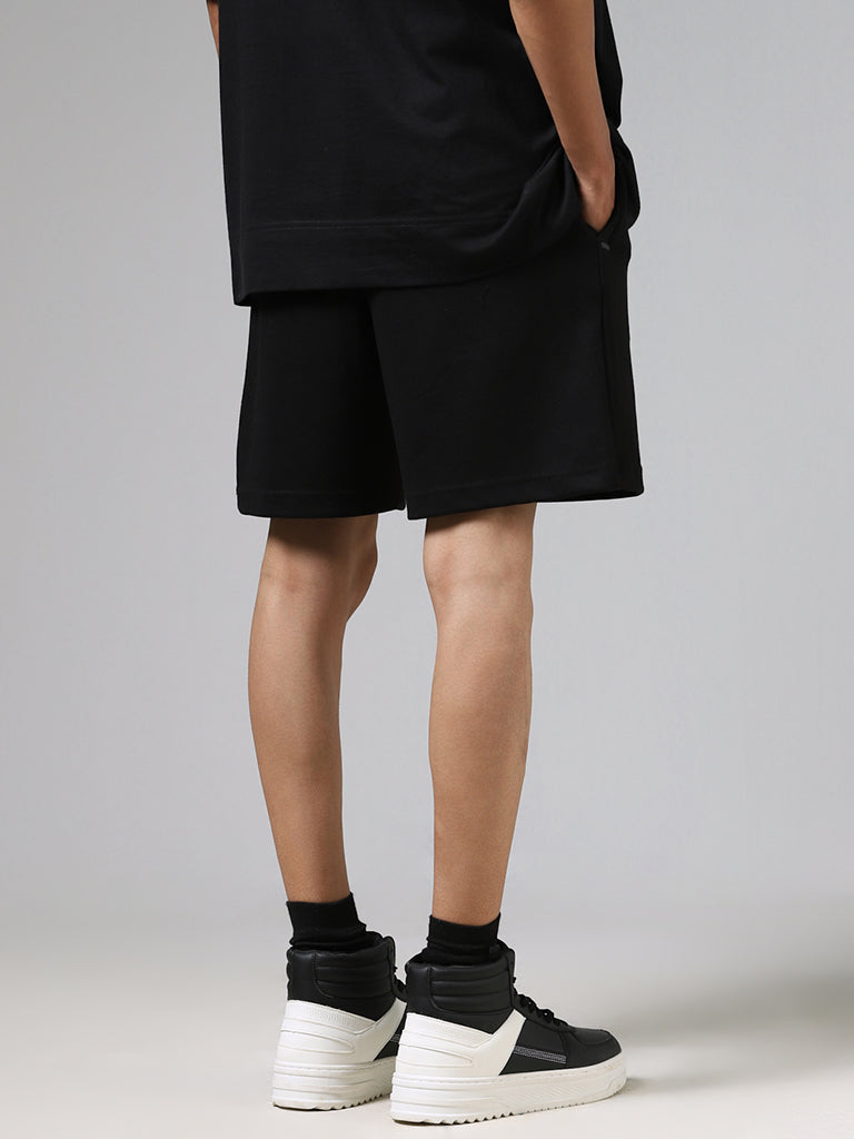 Studiofit Solid Black Relaxed-Fit Mid-Rise Shorts