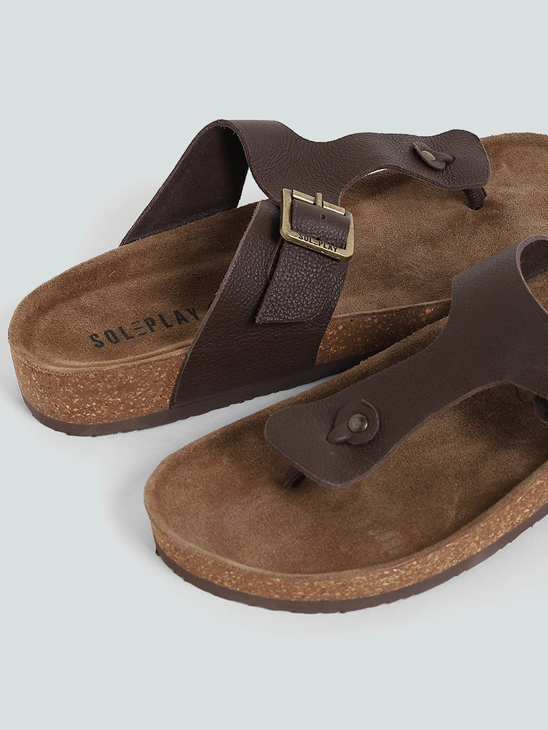 Flip flops discount with buckle strap