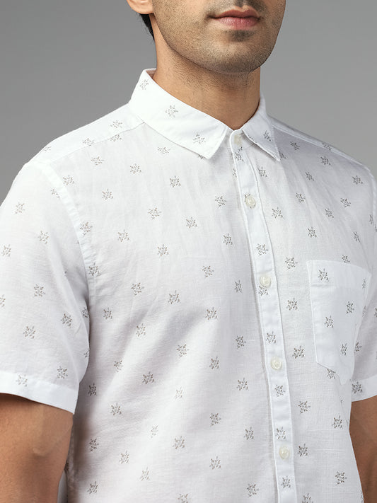 WES Casuals White Leaf Printed Slim-Fit Blended Linen Shirt
