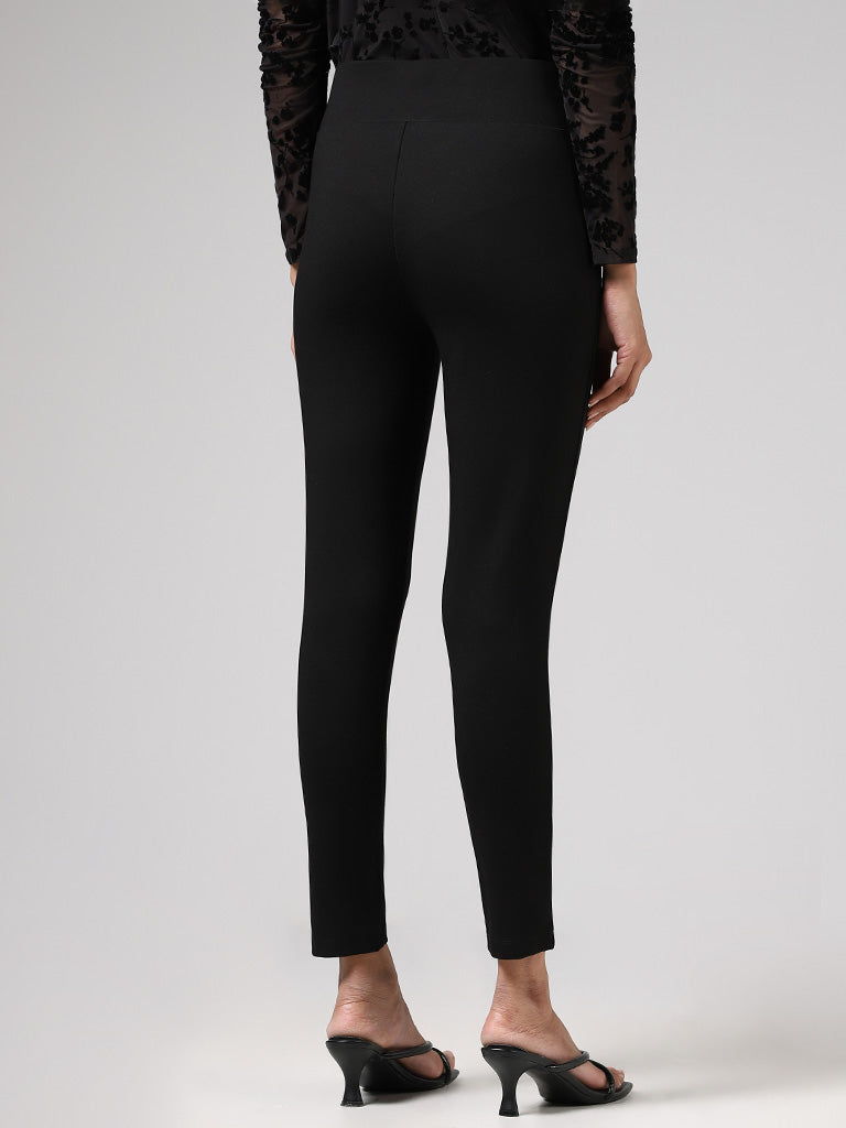 Savannah pull on pant with gold zippers - Black – Bellanoa