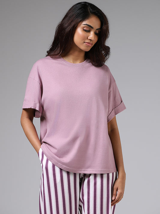 Buy Wunderlove Pink Self-Patterned Shorts from Westside