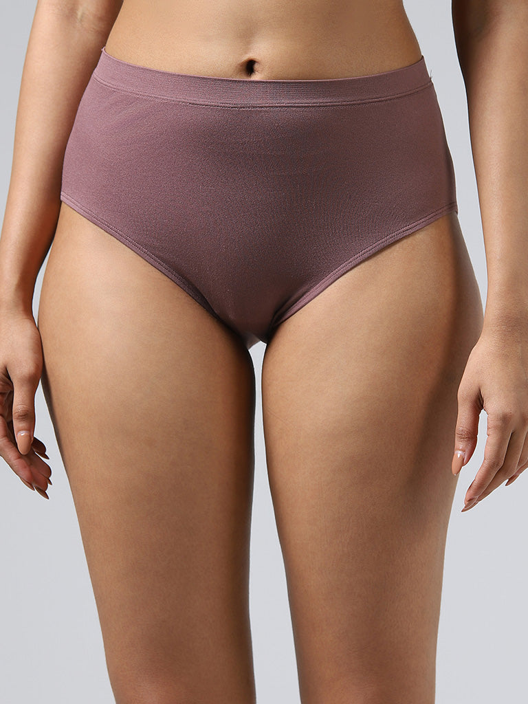Buy Wunderlove by Westside Taupe Seamfree Shaping Shorts Online at best  price at TataCLiQ
