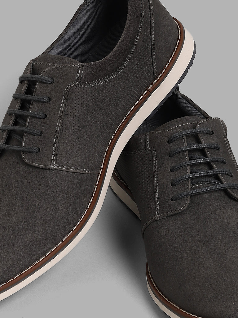 Soleplay store casual shoes