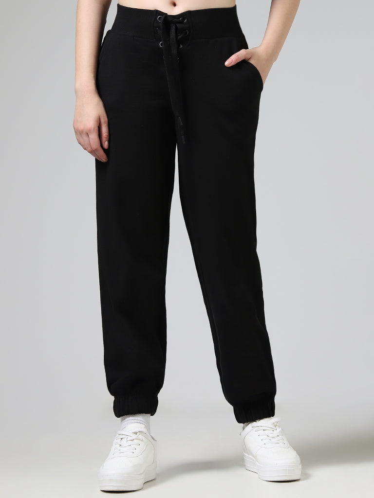 Solid 2025 black joggers