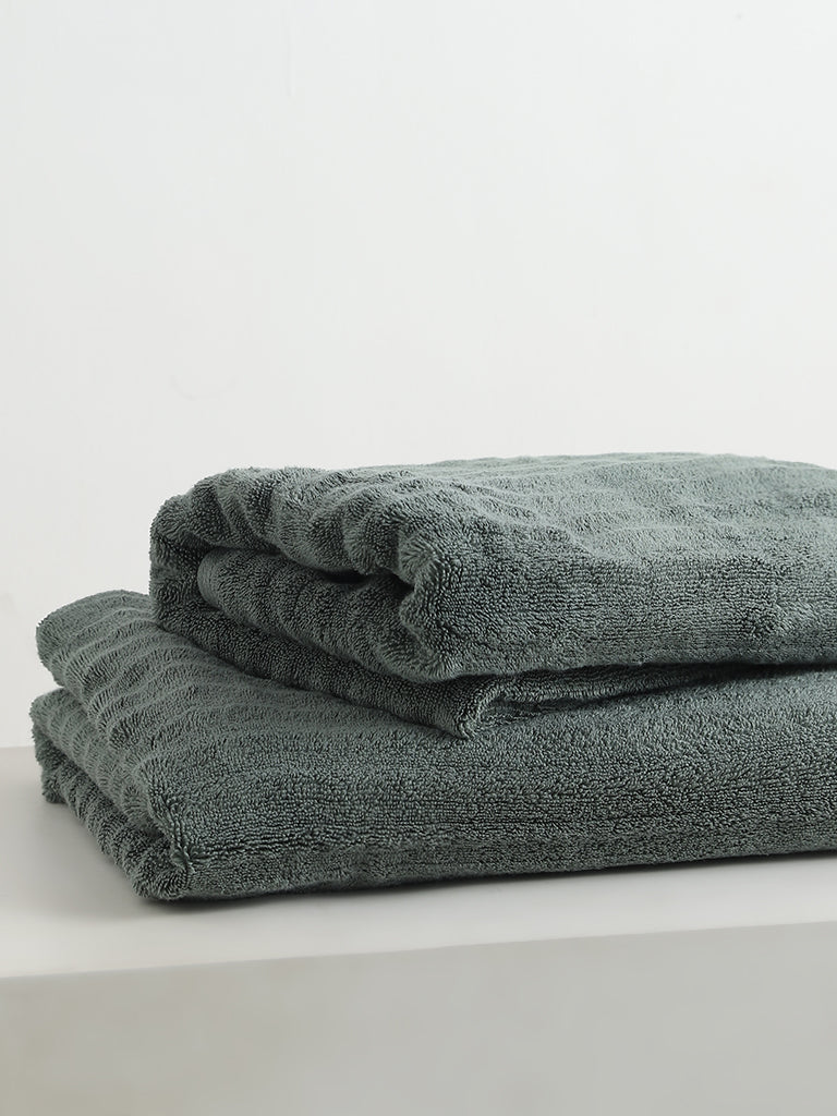 Moss green online towels