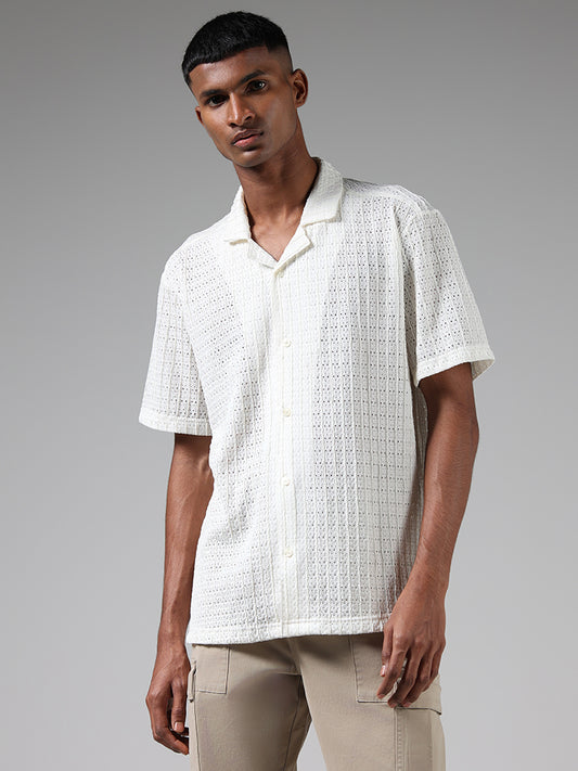 Nuon White Self-Patterned Resort-Fit Shirt
