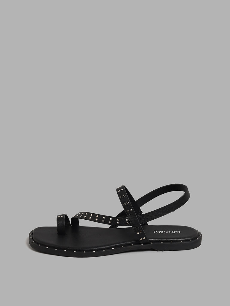 Black strappy 2024 studded sandals