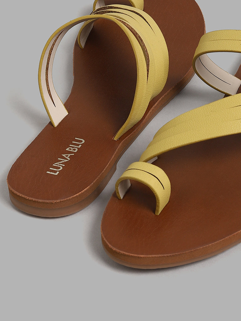 Buy Gold-Toned Flat Sandals for Women by Shoetopia Online | Ajio.com