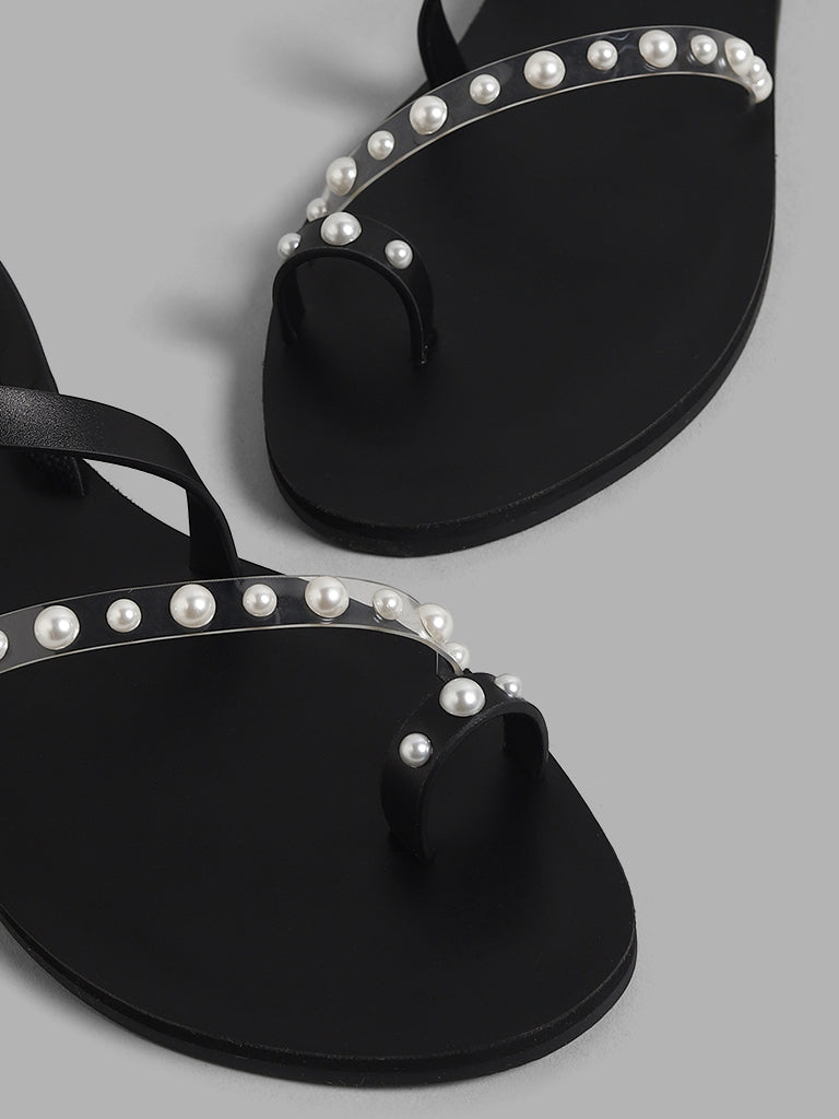 Buy CATWALK Black Womens Studded Toe Ring Sandals | Shoppers Stop