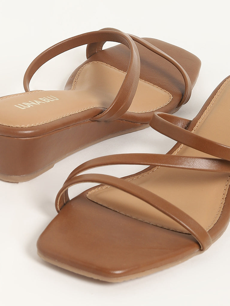 Neutral Zara S-584_Nude_3.0 Wedge Sandals, Size: 36 37 38 39 40 41 at Rs  3200/pair in Mumbai