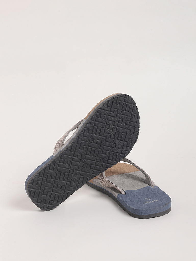 Grey reef 2025 flip flops