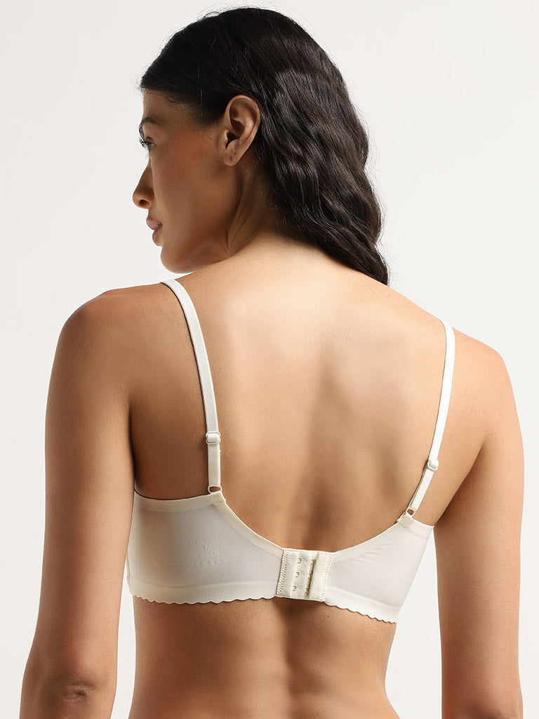 Wunderlove Off-White Lace Design Invisible Padded Bra