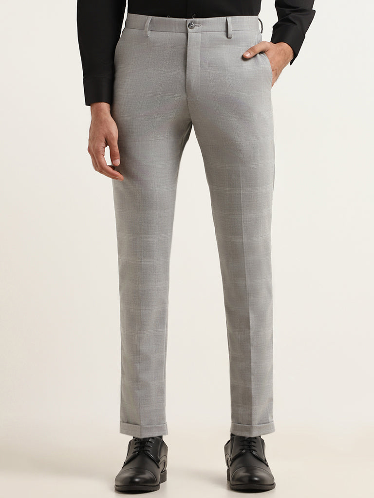 Buy Men White Textured Carrot Fit Trousers Online - 444331 | Peter England