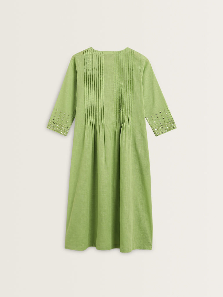 Utsa Green Pintuck Detailed Cotton A-Line Kurta