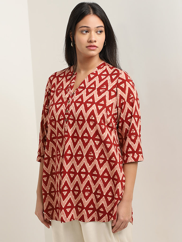 Diza Maroon Geometric Ikat Printed Straight Kurti