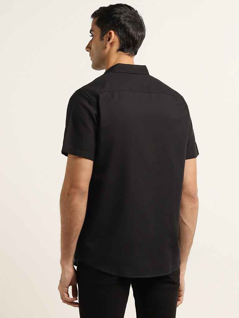 WES Casuals Black Solid Blended Linen Slim Fit Shirt