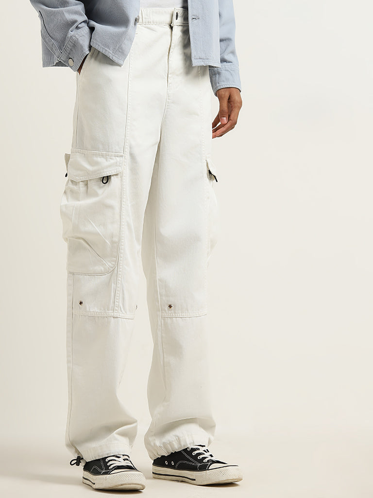 Buy Nuon Off-White Mid-Rise Relaxed-Fit Cotton Chinos from Westside