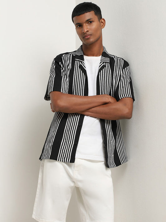 Nuon Black Striped Design Relaxed-Fit Shirt