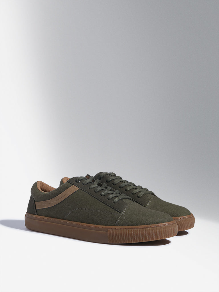 SOLEPLAY Olive Lace-Up Canvas Shoes