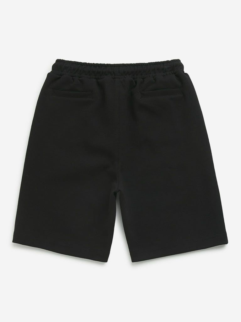 Y&F Kids Black Solid Mid-Rise Cotton Shorts