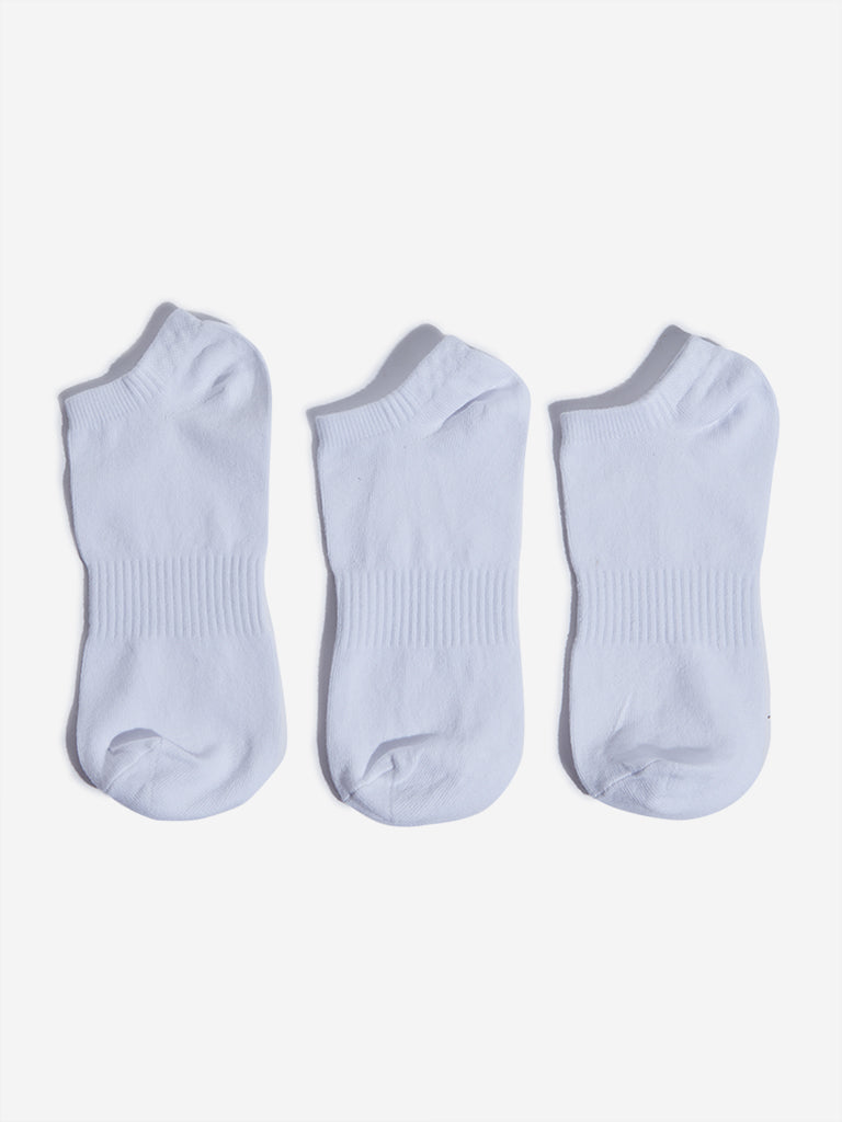 WES Lounge White Solid Cotton Blend Socks - Pack of 3