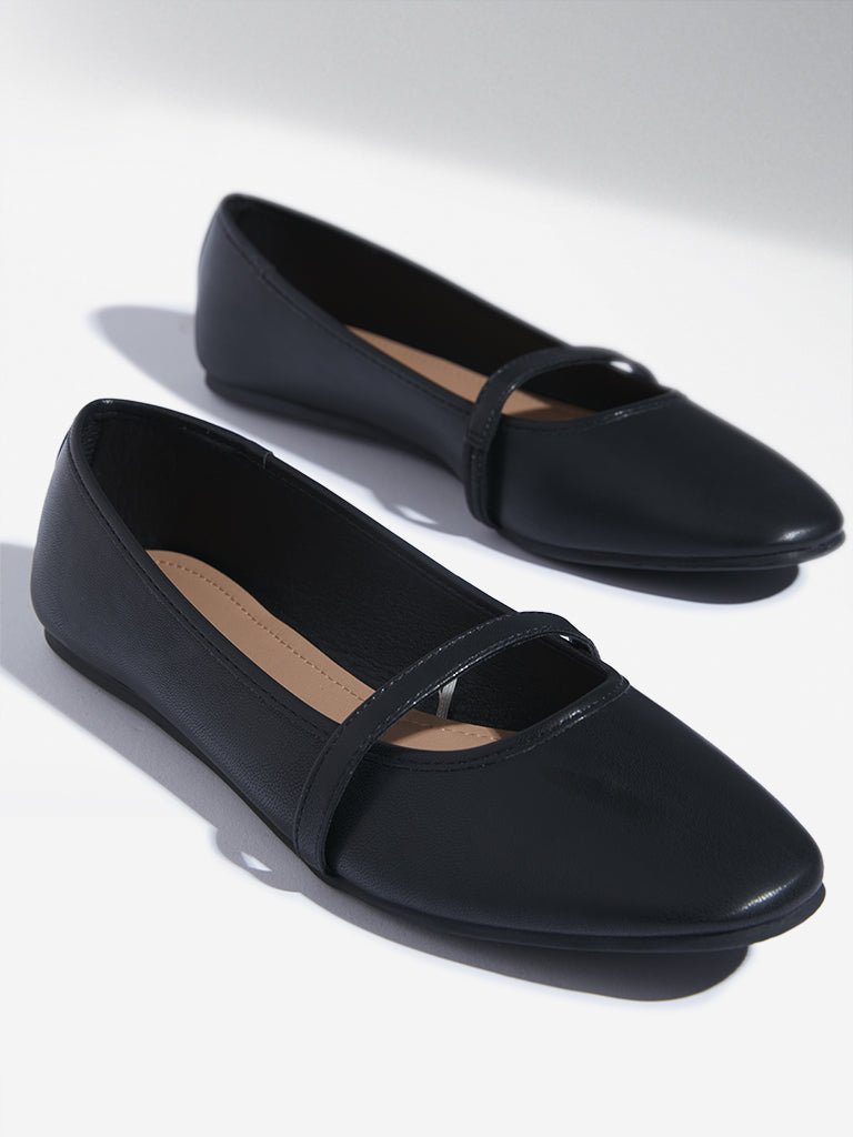 LUNA BLU Black Mary Jane Shoes